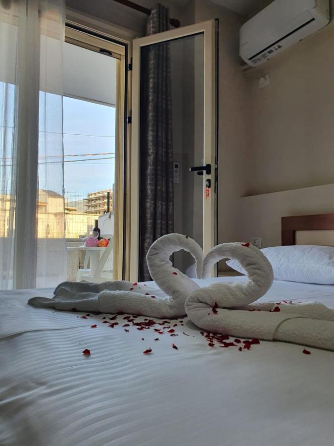Arlind'S Apartaments Влёра Экстерьер фото