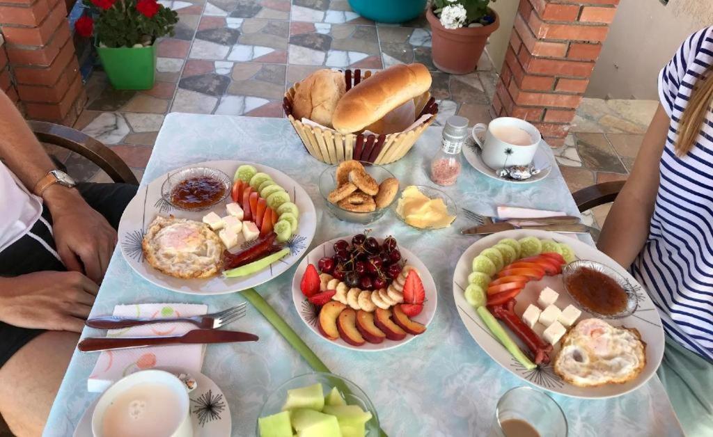 Arlind'S Apartaments Влёра Экстерьер фото