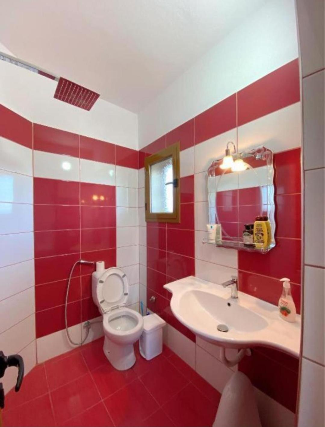 Arlind'S Apartaments Влёра Экстерьер фото