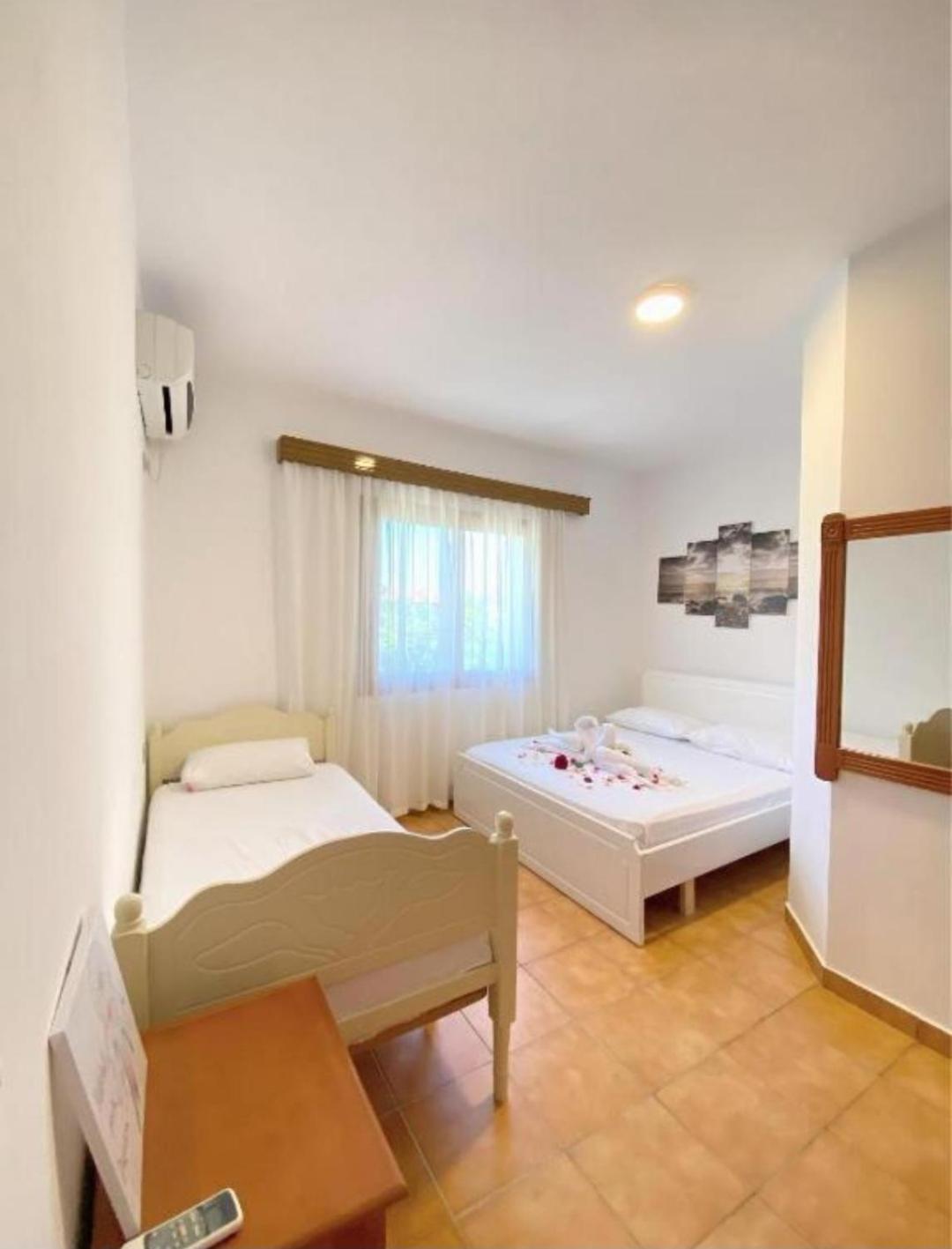 Arlind'S Apartaments Влёра Экстерьер фото